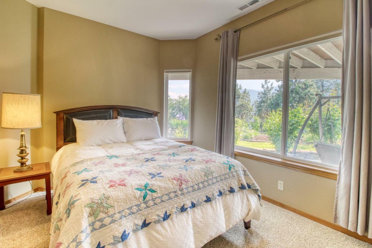 The Hawks Nest Villa Manson Bagian luar foto