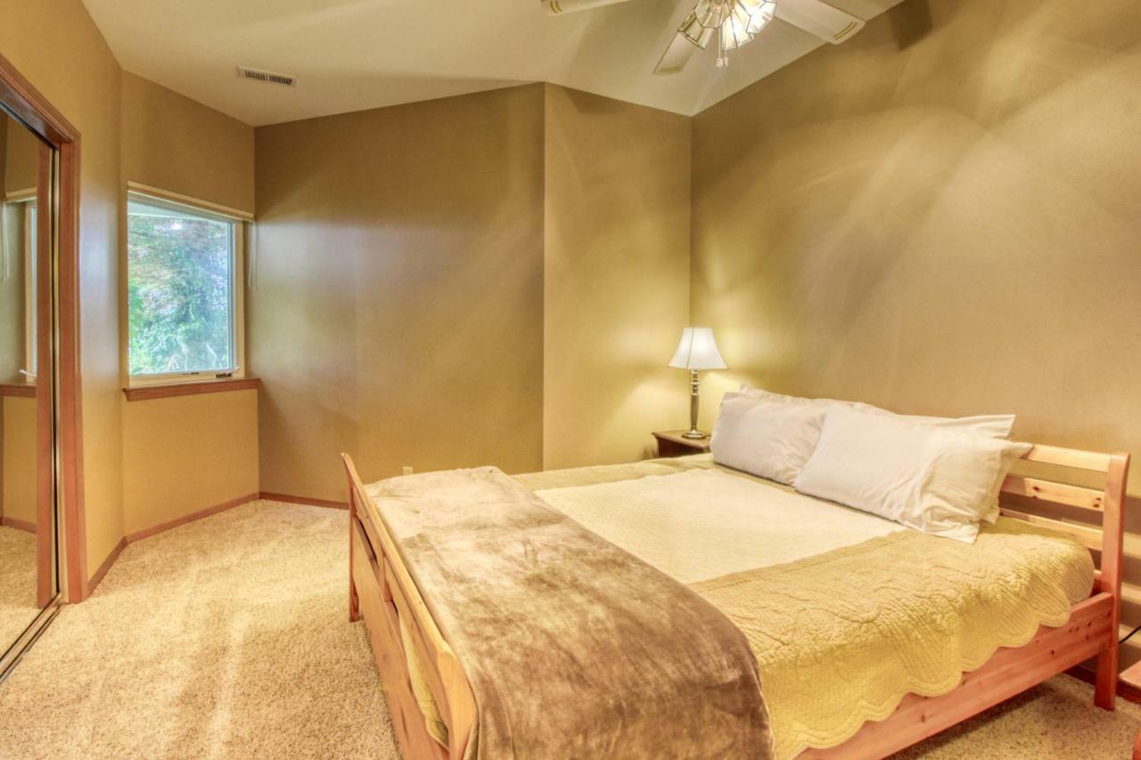 The Hawks Nest Villa Manson Bagian luar foto