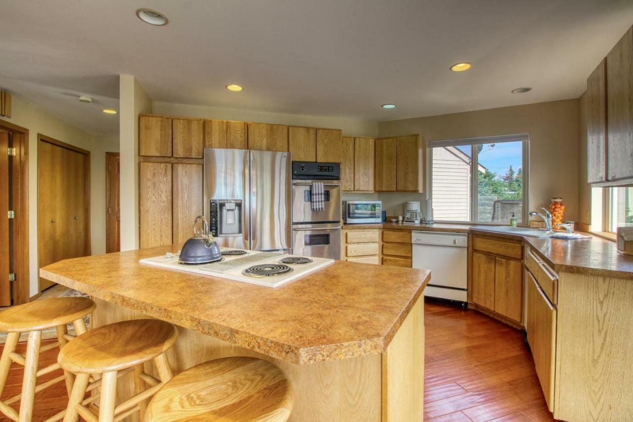 The Hawks Nest Villa Manson Bagian luar foto